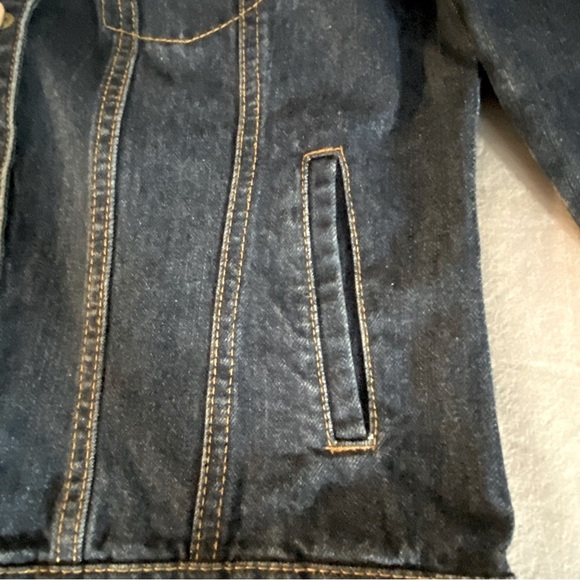 Jean Jacket - Picture 4 of 5
